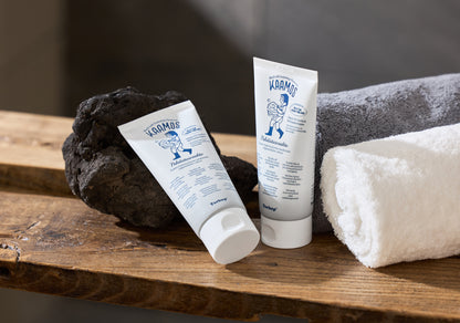 Torhop - Kaamos Black Salt Foaming Cleanser
